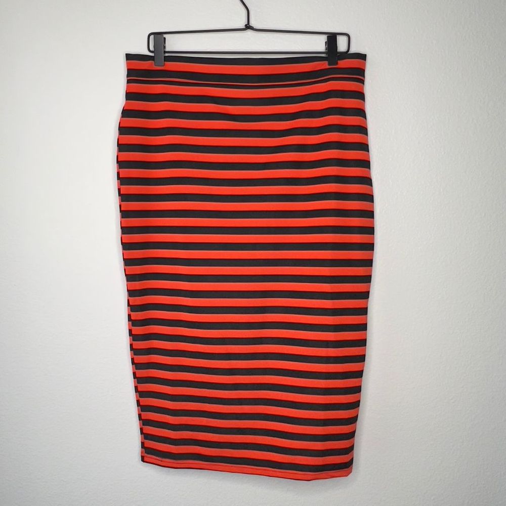 Unique Vintage Orange/Black Stripped Pencil Skirt. 12/14 XXL with some stretch.
